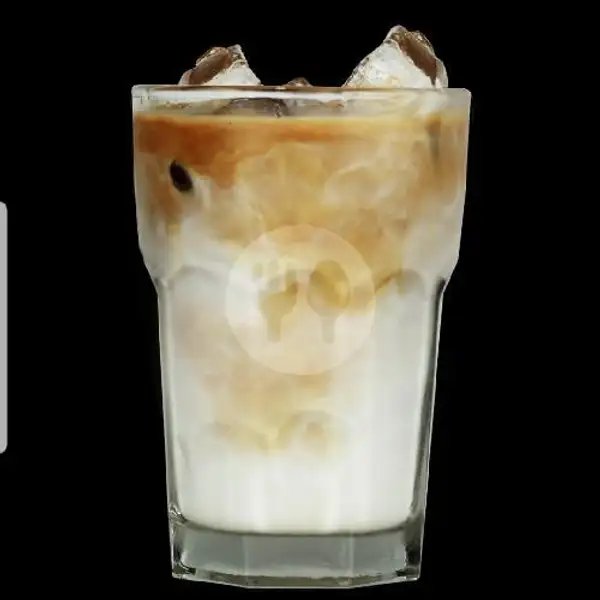 Ice Coffee Latte | Ejji Coffee Corner Renon, Tantular Bar