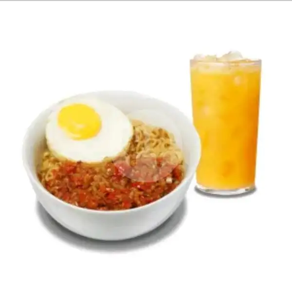 Indomie Rebus Sambal Nuklir + Orange Drink | Kopi Studio 24, Soekarno Hatta