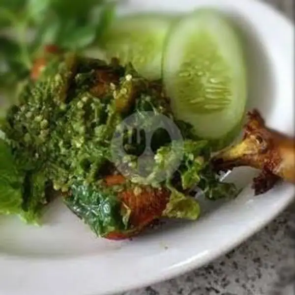 Ayam Goreng Cabe Ijo+Tahu/Tempe Lalab | Bebek Jewer