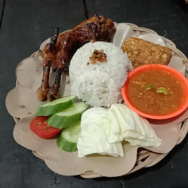 Ayam Bakar+ Tanpa Nasi+Sambel Waroeng Cinta | Waroeng Makan Cinta, Gumilir