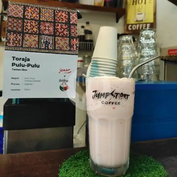 Strawberry Milkshake | Jumpstart Coffee, Denpasar Selatan