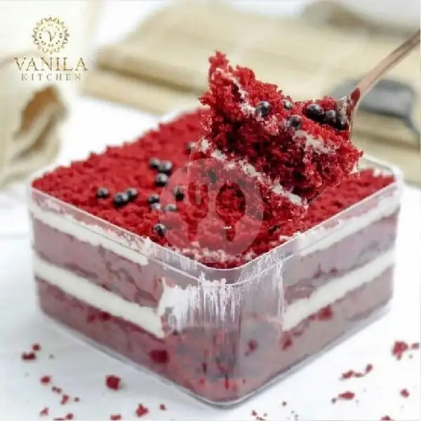 Red Velvet Dessert Box | Vanila cake