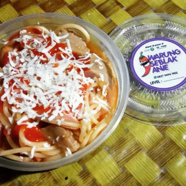 Spaghetti Baso Sosis | Warung Seblak Anie, Kebon Gedang
