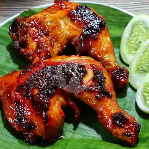 Ayam Bakar +Nasi Putih+Tempe Tahu+Sambel | Ayam Geprek & Paru Rica Mom's,Palm Raja
