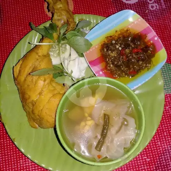 Ayam Goreng Kemangi Paha | Rumah Makan Dapur Jawa, MP Mangkunegara