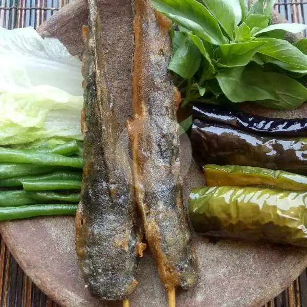 Lalapan Ikan Lele | Jasmine Kitchen, Banyuwangi