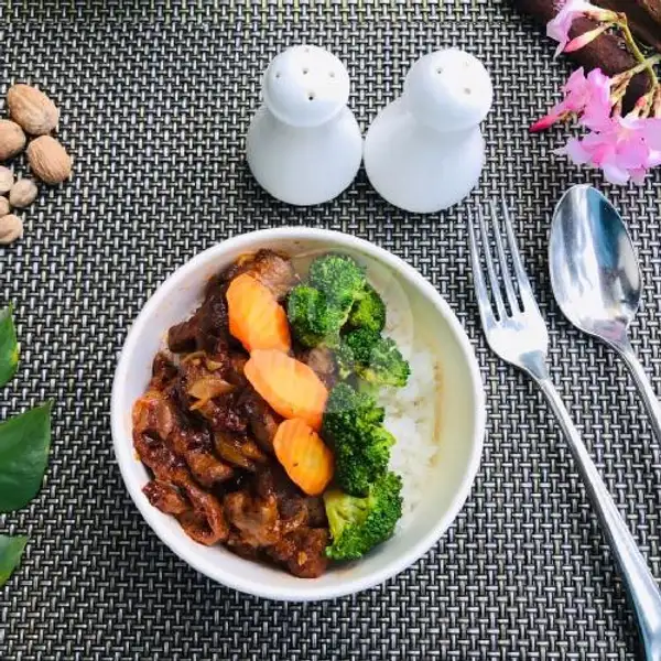 Ginger beef and broccoli | Brown Sugar Cafe, Hotel California