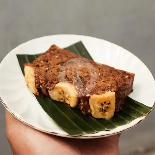 banana cake | Gion Coffee and Space