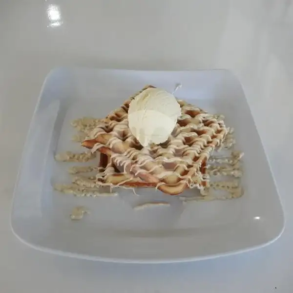 Waffle Tiramisu Crunchy Ice Cream | Kezine Waffle, Tohpati