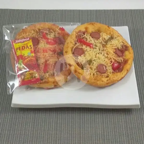 Pizza | Kurnia Bakery & Cake, Cilacap Tengah