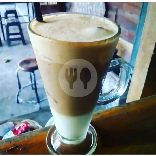 Ice Vanilla Latte | Warshoot Bali, Ubud