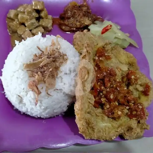 Nasi Campur Telur Geprek | Warung Sudarmo, Nongsa