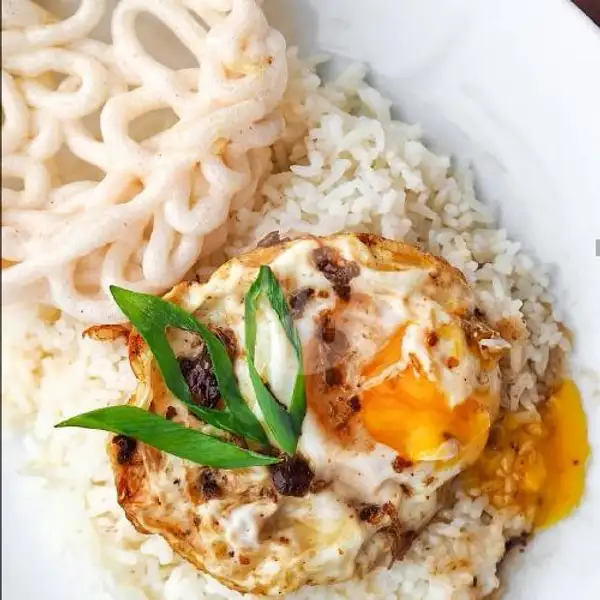 Nasi Telor Pontianak | Anglo Wei Nasi Goreng & Chinese food HALAL, Genteng