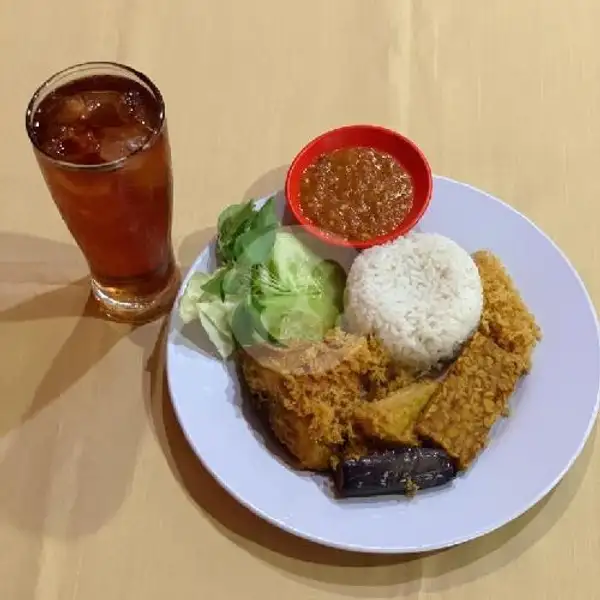 Paket 2 | Ayam Goreng Single Borobudur Seafood & Chinese Food, Denpasar