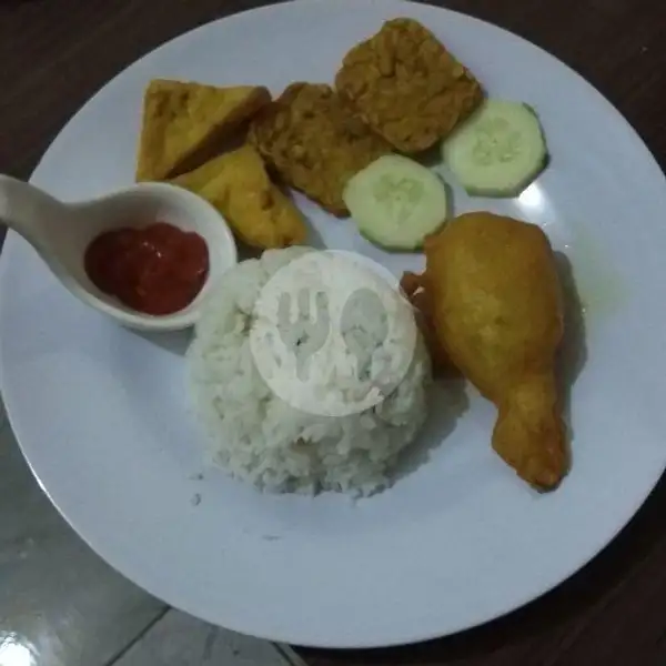 Ayam Goreng Kunyit | Love Vegetarian, Batam Kota