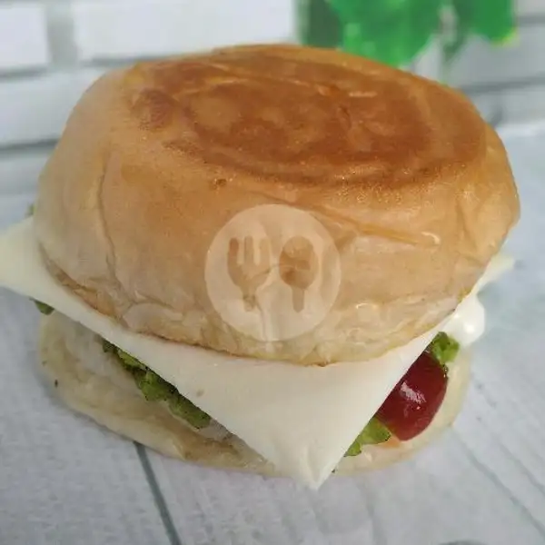 Burger Mini Keju | LYN_AYAM GEPREK & FRUIT SALAD, SUKABUMI