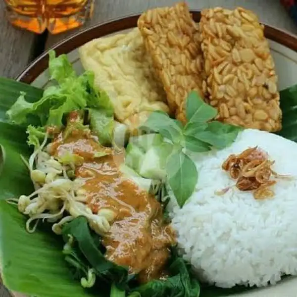 Nasi Pecel Rakyat (Tahu + Tempe) | Kedai Wong Jowo, Wiyung