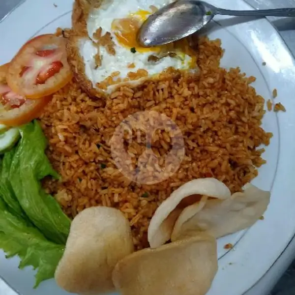 Nasi Goreng Biadab 3-5 + Telur | Oma Kitchen, Padang Utara