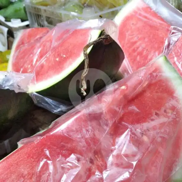 Semangka Merah Non Biji A | Sahil Fruit, Pasar Tradisional Blimbing