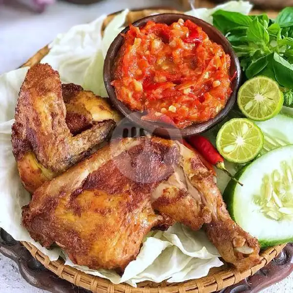 Ayam Goreng Tanpa Nasi | Pecel Lele Suramadu, Pintu Air 2