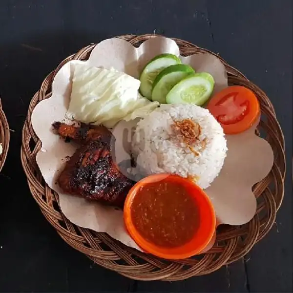 Ayam Bakar Nasi + Sambel Krosak | Waroeng Makan Cinta, Gumilir