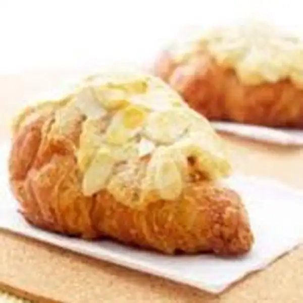 Almond Croissant |  AmoraCoffee, BOSS Depok