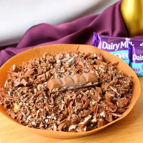 Cadbury Diary Milk Oreo (Regular) | Martabak Orient, Gading Serpong