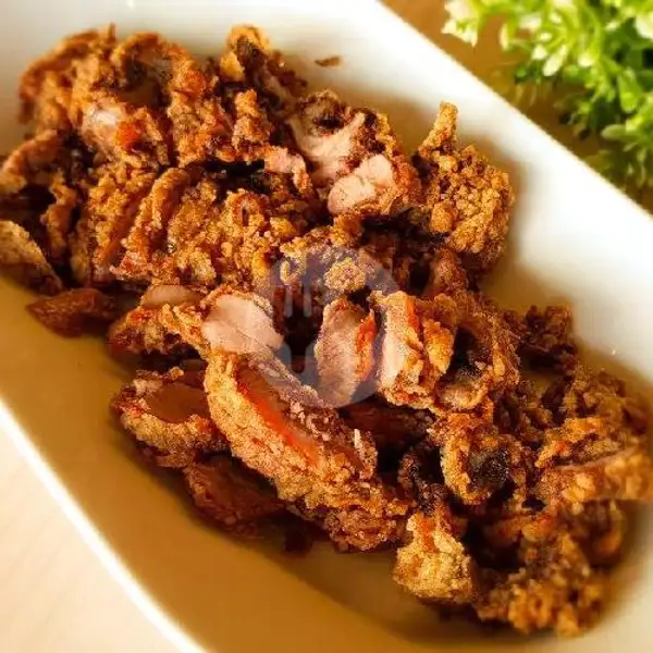 Babi Ngohiang | Pork and Barrel, Klojen