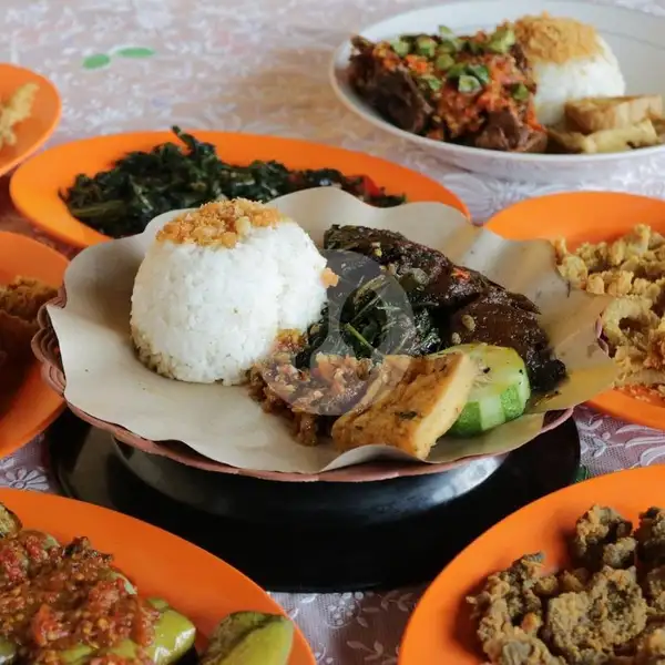 Nila Bakar + Nasi | Ayam Goreng Nelongso, Dukuh Kupang