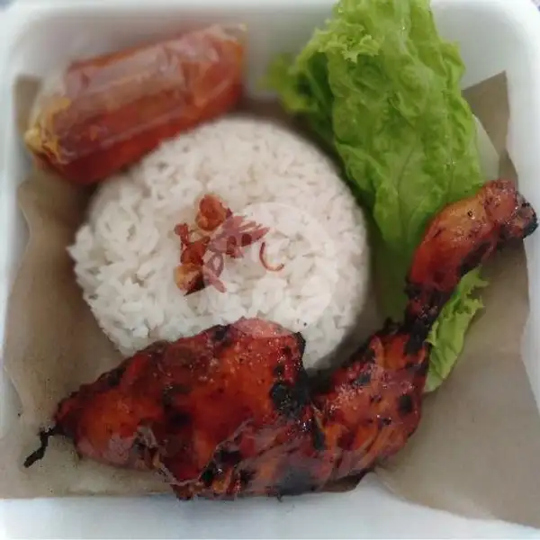 Ayam Bakar Madu + Nasi (paha) | Ayam Bakar Madu & Goreng Kremes MAMA IRA, Bekasi Barat