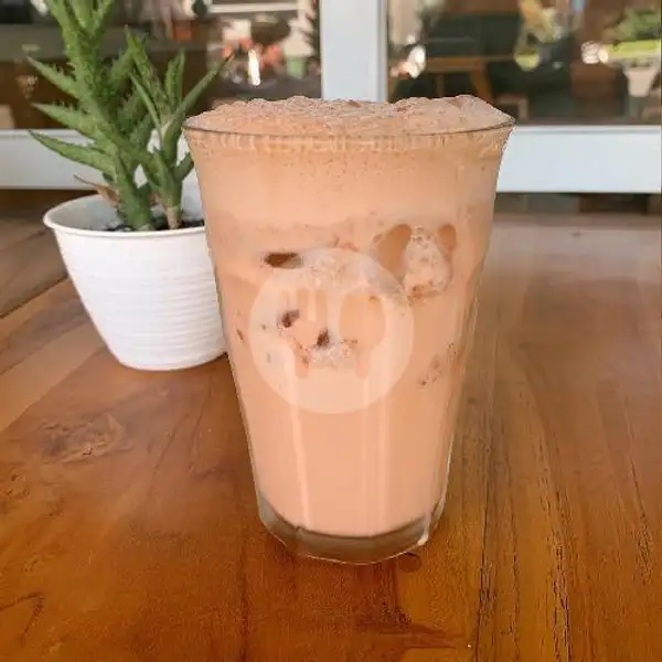 Thai Tea | Aktual Kopi, Renon