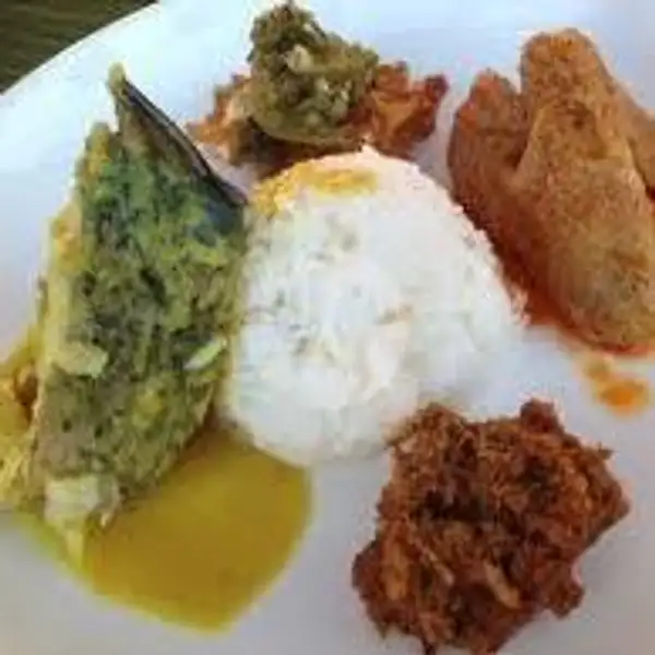 Nasi Ikan Mas | RM Barito Minang Siliwangi, Rawalumbu