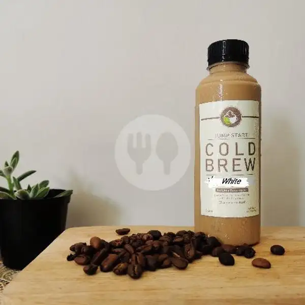 Cold Brew White | Jumpstart Coffee, Denpasar Selatan