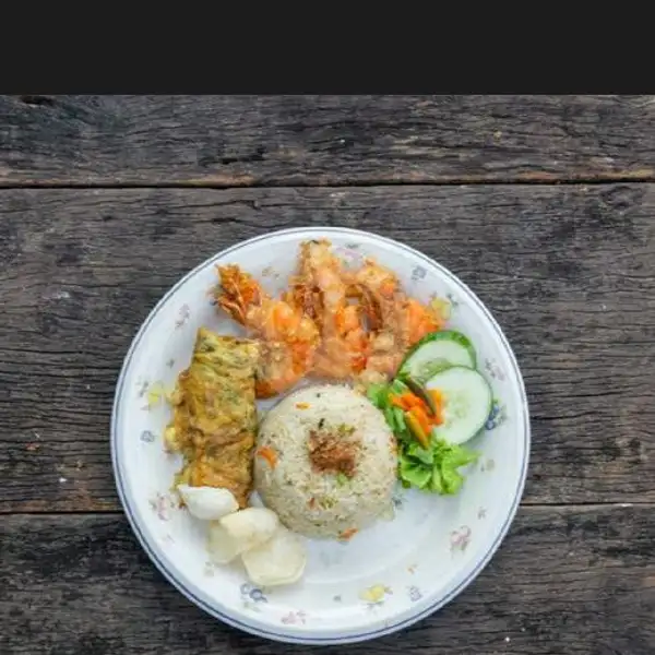 Nasi Goreng Kampung Cumi + Ayam + Telur | Nasi Goreng One, Denai