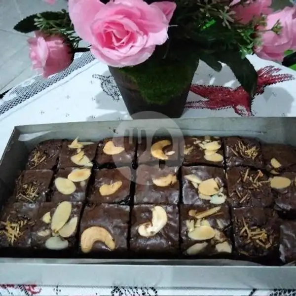 Brownies Sekat | Rza Cake, Tembalang