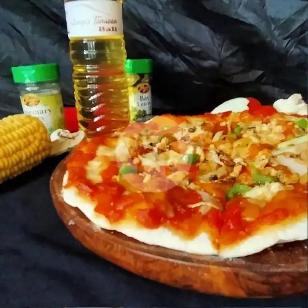 Chicken Sweet Corn Pizza | Waroeng Bizza, Denpasar