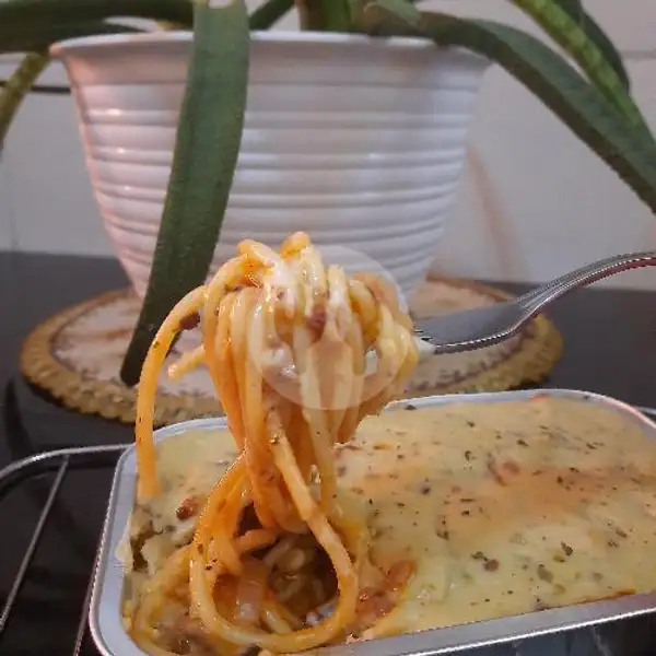 Spaghetti Brulee Reguler | Dhapoer Pasta, Sidorejo