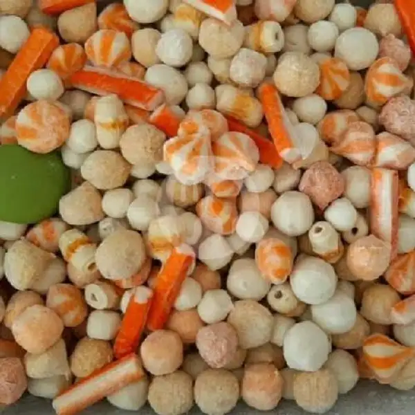 Bakso Seafood C | Kini Dimsum & Pangsit Kuah, Sendowo