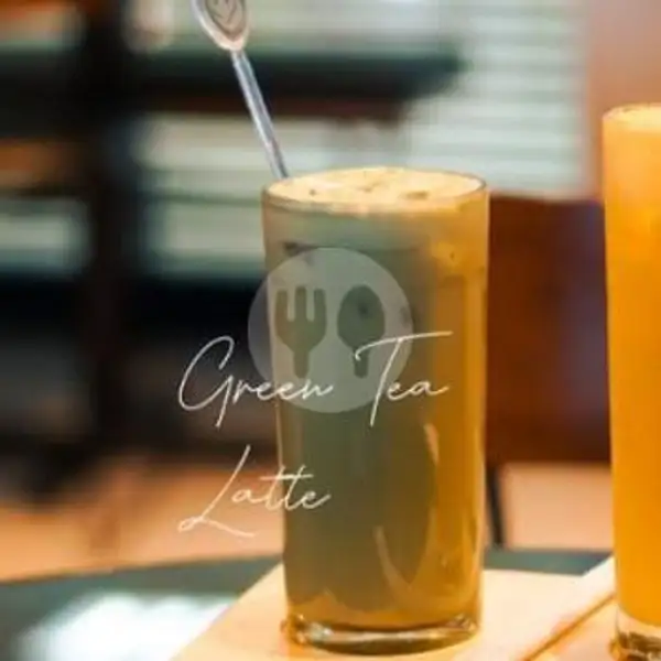 Iced Greentealatte | Monsoon Coffee & Cowork, Cicendo