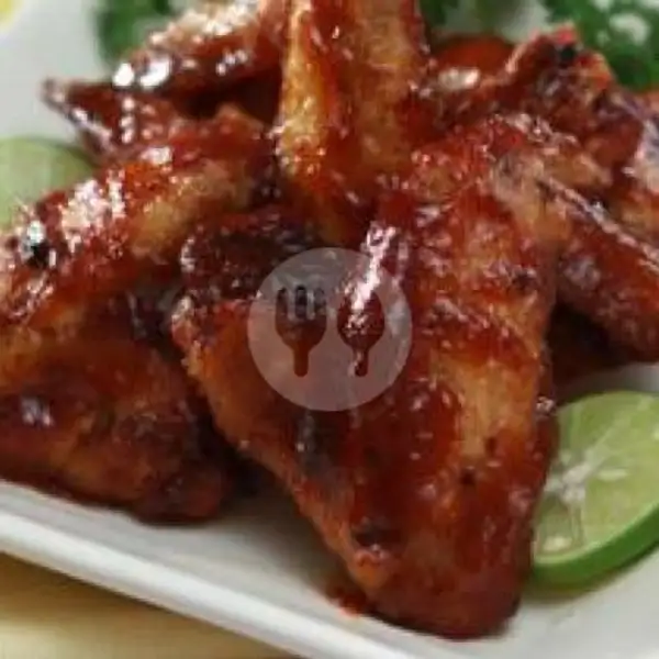 BBQ Chicken Wings 8 Pcs With French Fries | Oregano Kitchen, Canggu