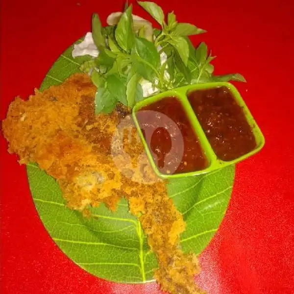 Ayam Kremes | Riana Jaya Sea Food 18 Ayam Kremes, Lingkar Utara