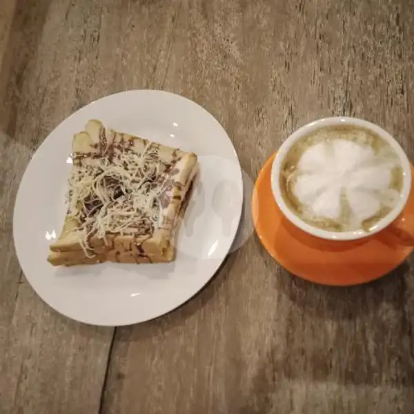 Roti Bakar + Hot Or Ice Latte | Warung Laguna