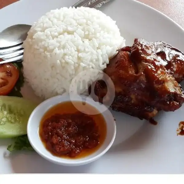 Paket Hemat D - Ayam Bakar Taliwang 78 Paha / Dada, Nasi Putih | Ayam Taliwang & Seafood 78, Medan Satria