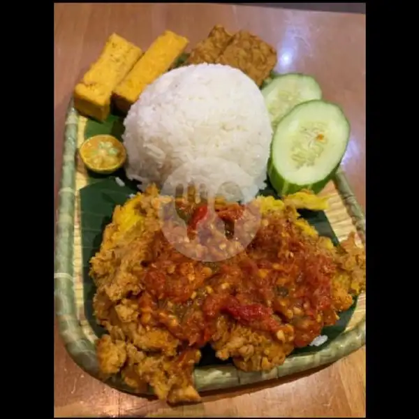 Nasi Ayam Geprek | Frozen Vegetarian, Ruko Kintamani