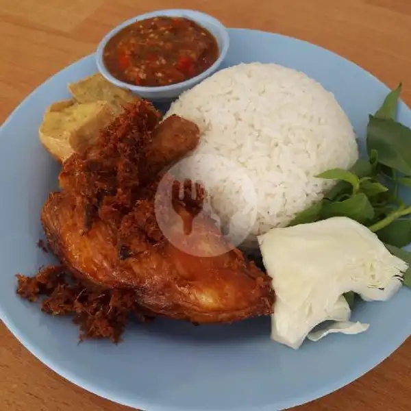 Ayam Penyet Hoka + Nasi + Tahu | Hongta Karivan, Lubuk Baja