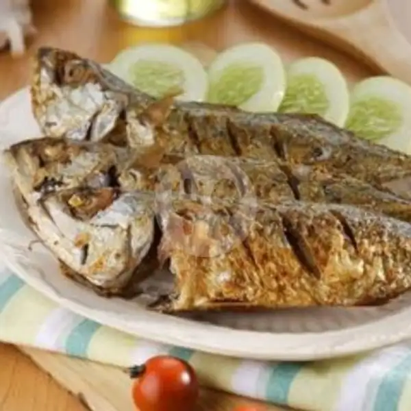 Ikan Kembung Goreng + Nasi | Siomay dan Batagor Kuah/Kering Pak Eko 1, Bekasi Timur