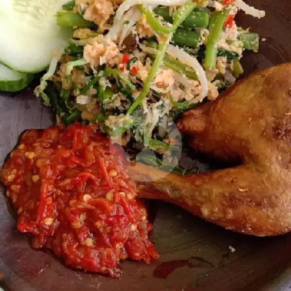 Ayam Urap + tahu Tempe ( Gak Pake  Nasi) | Joyo Moro Sambal Mentah, Sekupang