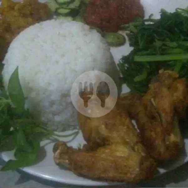 Ayam Goreng Negri + Nasi + Sambl Korek | Bebek Goreng Barokah, Cilegon Kota