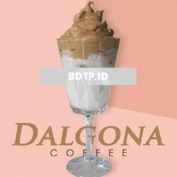 Dalgona Coffee | Kedai Lemak Kekinian dan Kimboba Kertapati