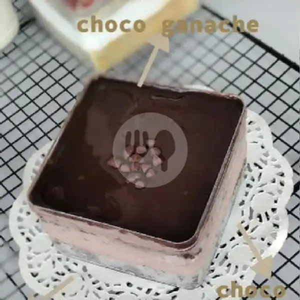 Triple Choco Dessert Box | Carika Cake&Cookies, Tanjung Senang